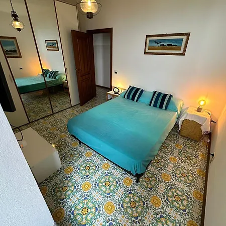 Santatrada 23 Guest house Villa San Giovanni