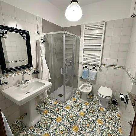 Santatrada 23