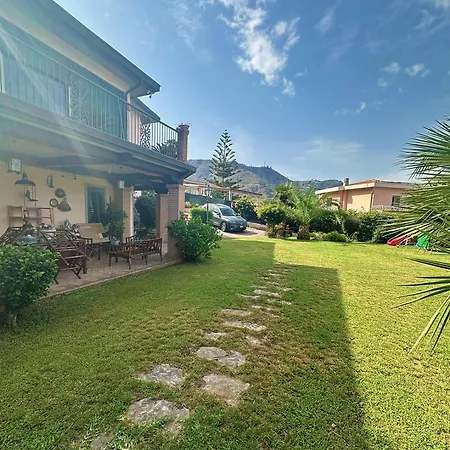 Guest house Santatrada 23